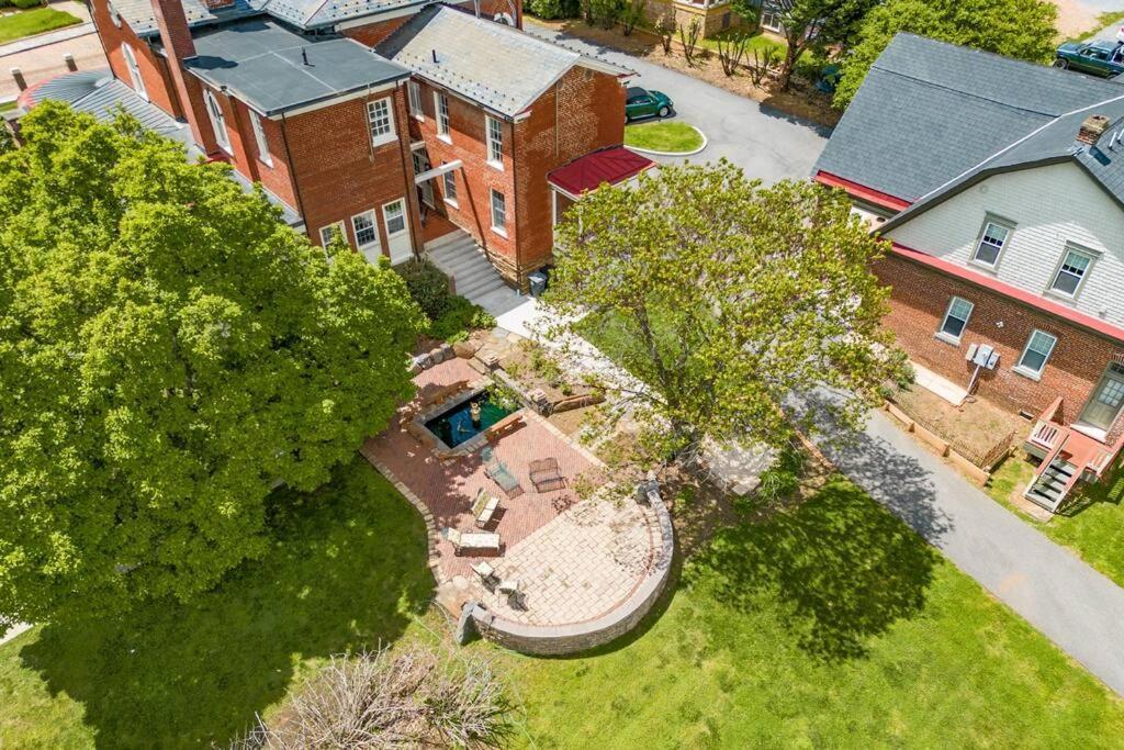 Peaceful Easy Feelings - King Sized Bed - Sleeps 2 Apartment Lynchburg Exterior foto